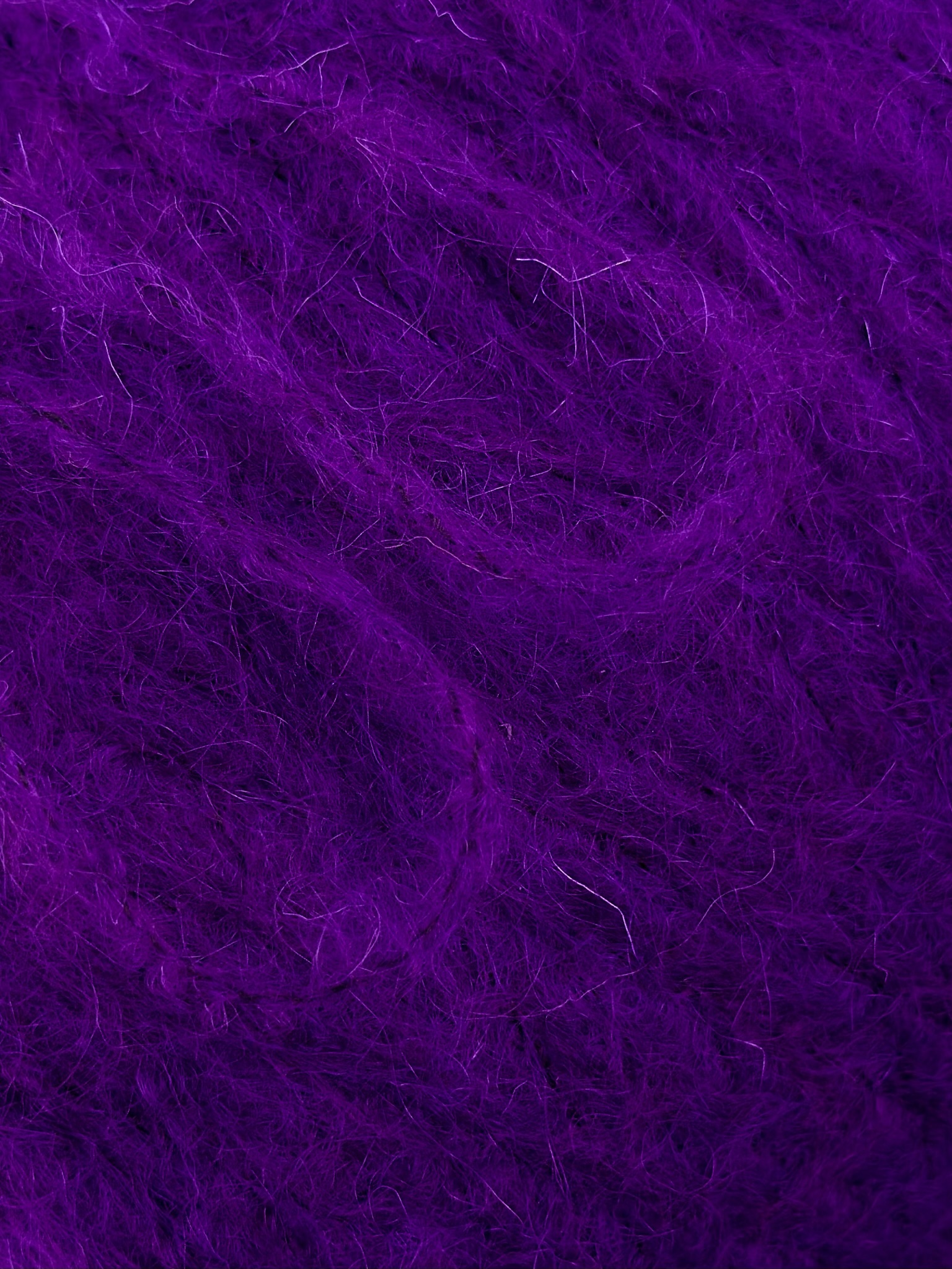 Art. Big Mohair col. Königsviolett – 50% Mohair 24% Merinowolle 18% Alpaka – ca. 280 m / 100 g | Zimpfer Wolle Selezione